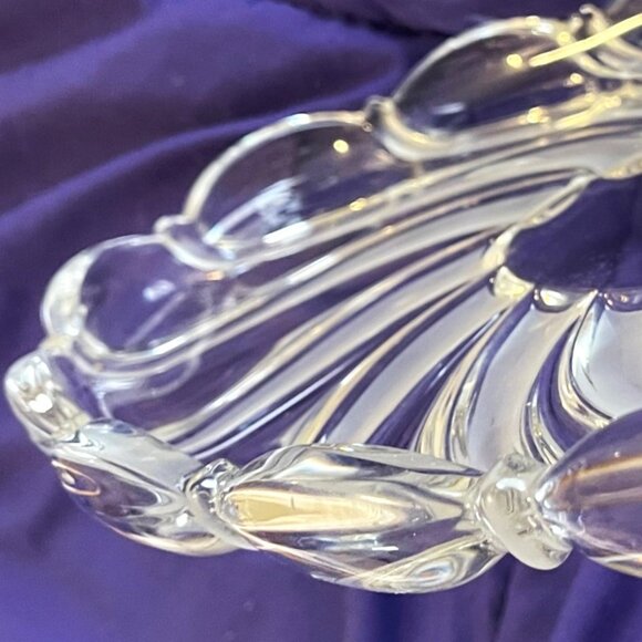 Mikasa Peppermint Clear Crystal Swirl Oval Serving Platter 14" Frosted Underside - Picture 11 of 12